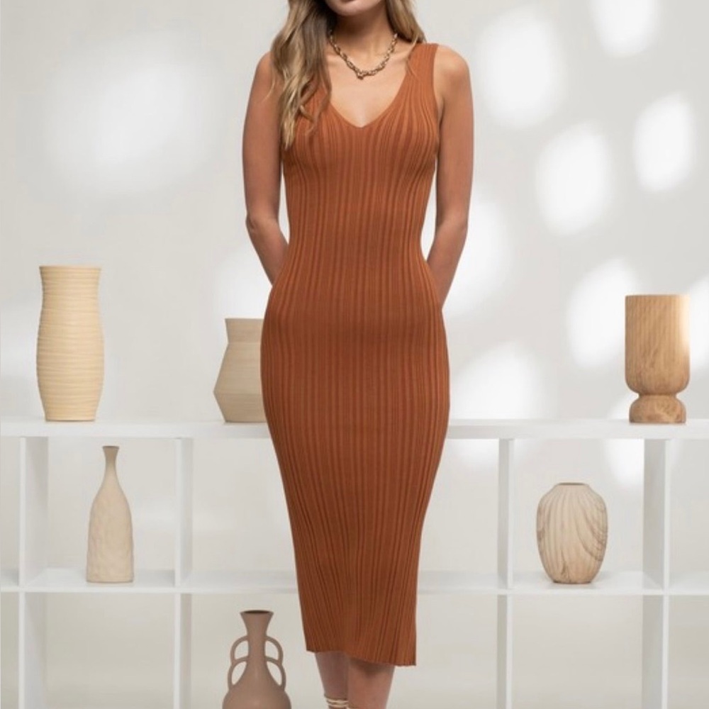 NWT THE WORKSHOP Ribbed Midi Dress Terracotta Sleeveless Stretchy